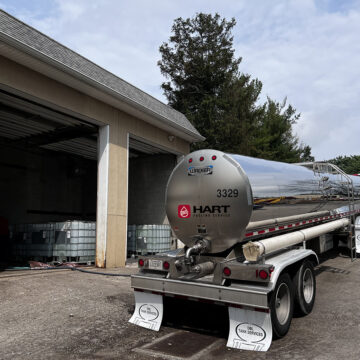 Fuel delivery truck